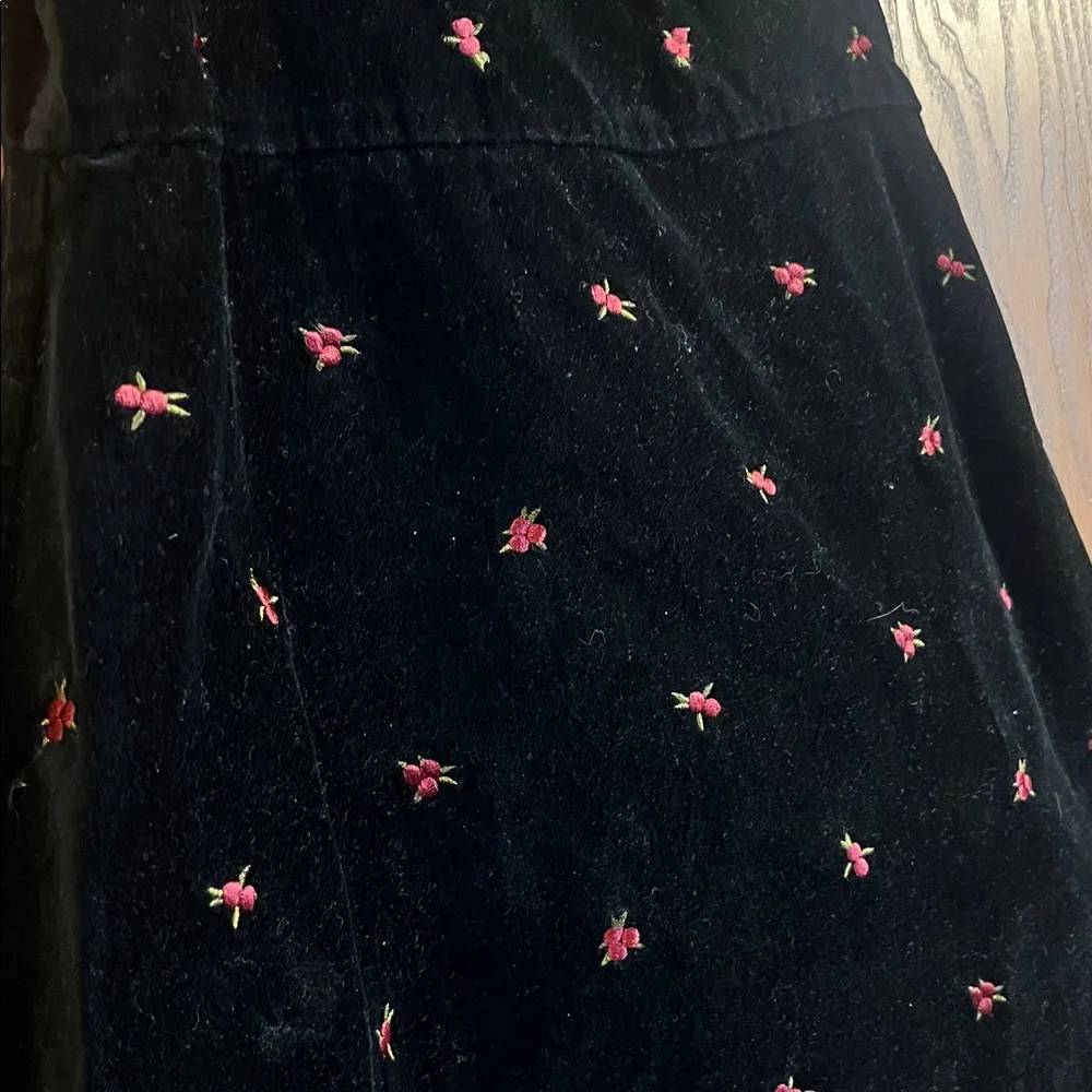 Vintage Gymboree Girls Black‎ Velvet Dress with Cherry Accents Size 5